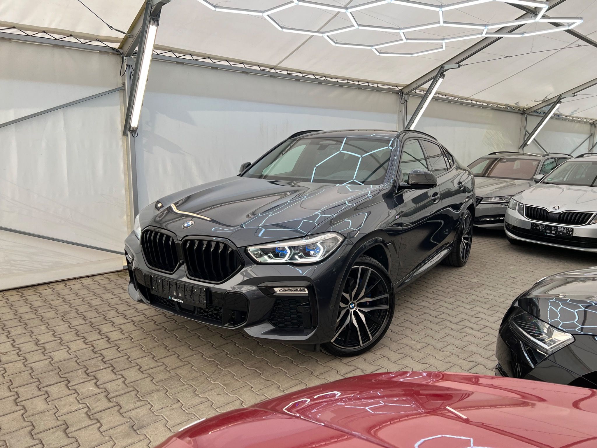 BMW X6, 30d,210kW,4x4,Vzduch,Swarovski - fotka 4