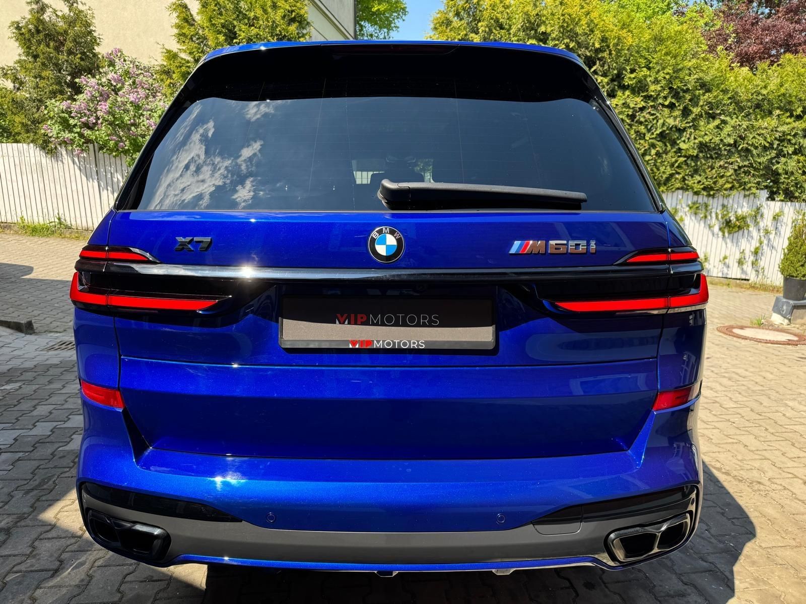 BMW X7, M60i-INDIVID-SKY-MAX VÝBAVA - fotka 4
