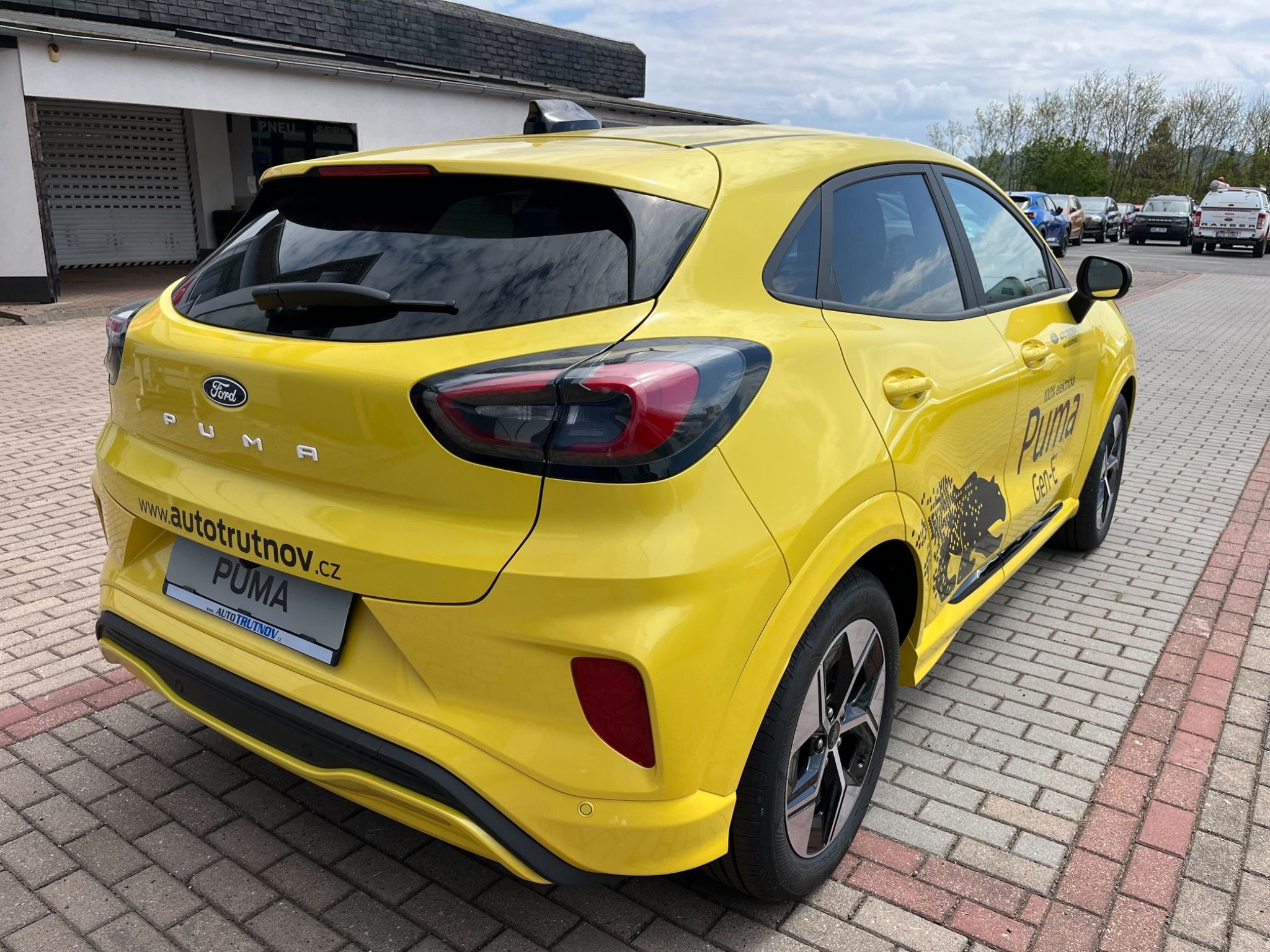 Ford Puma, BEV 123 kW 43 kWh ST-Line - fotka 5