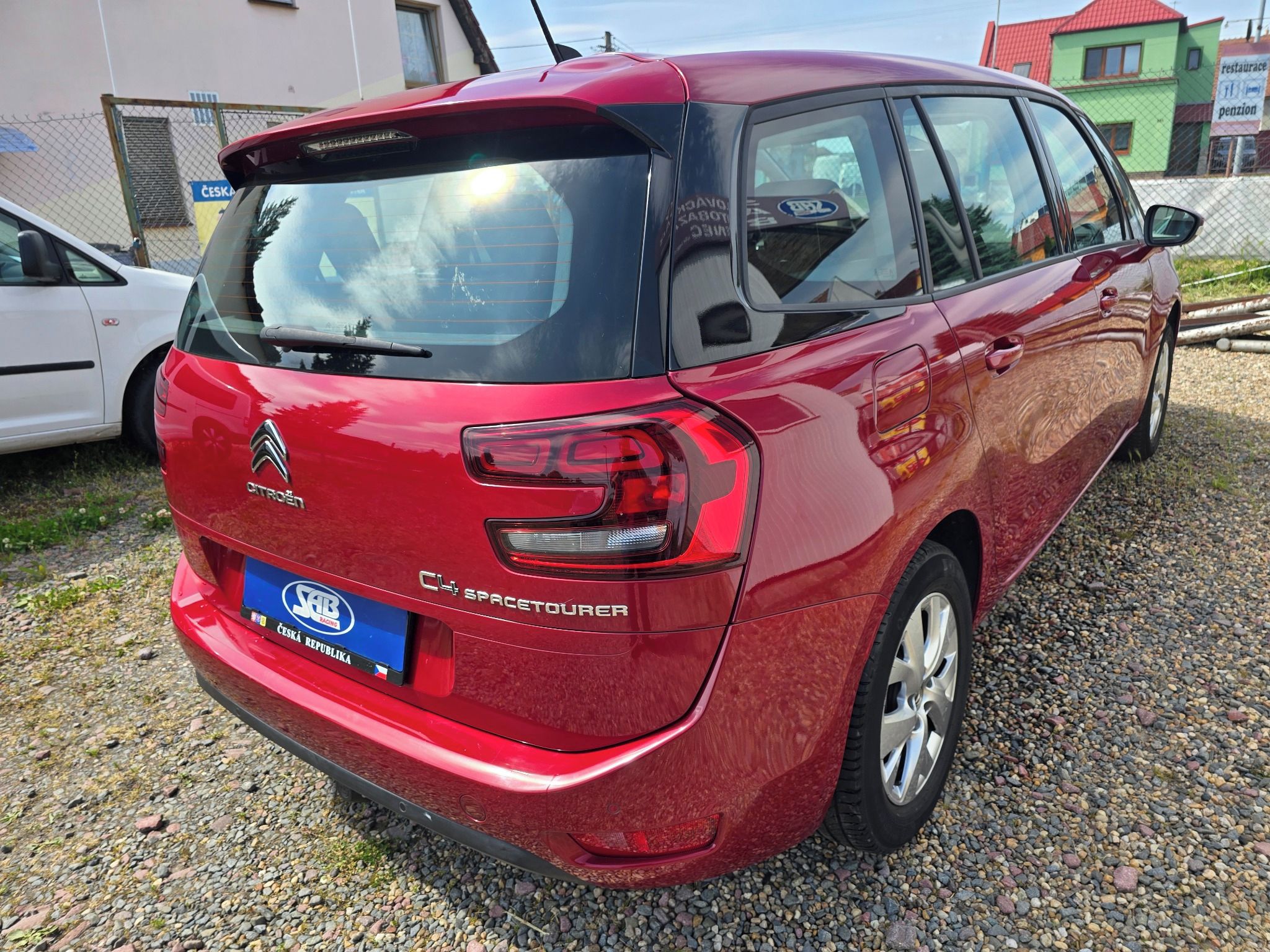 Citroën Grand C4 SpaceTourer, 1,2i 96kW 7míst zálohované - fotka 4