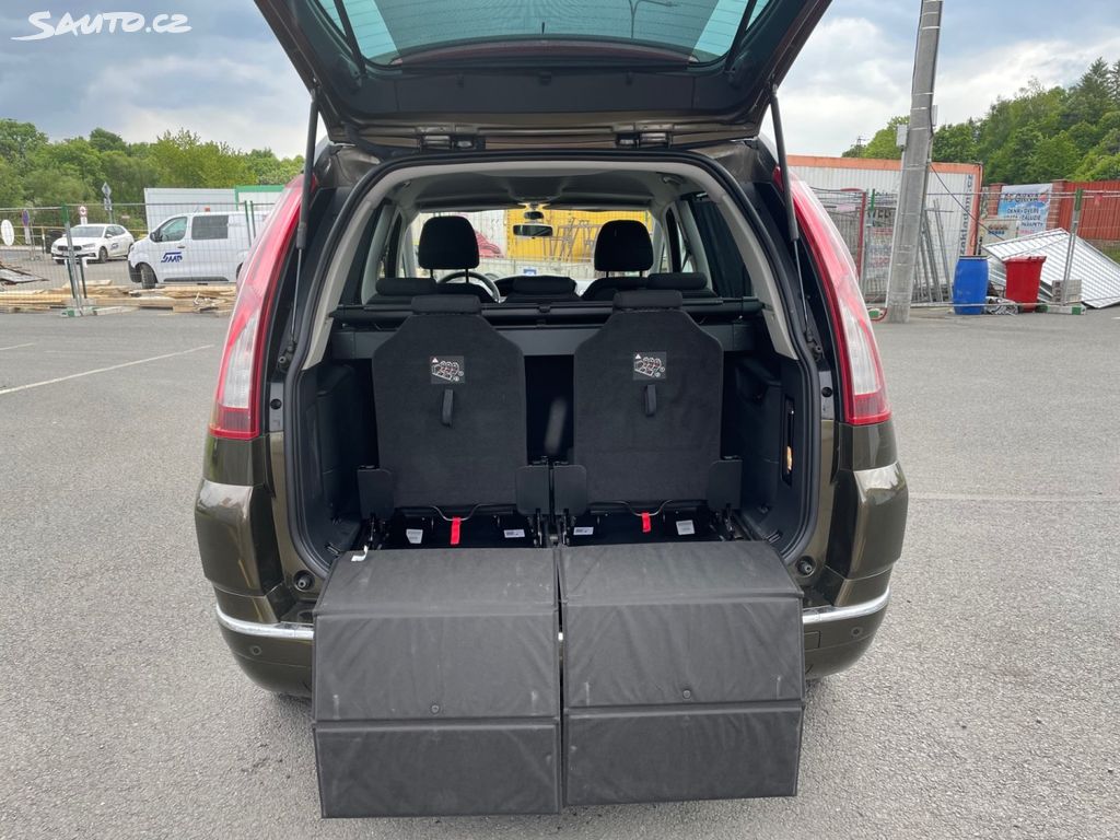 Citroën C4 Picasso, 1,6 88 kW, 7MÍST, SERVISKA