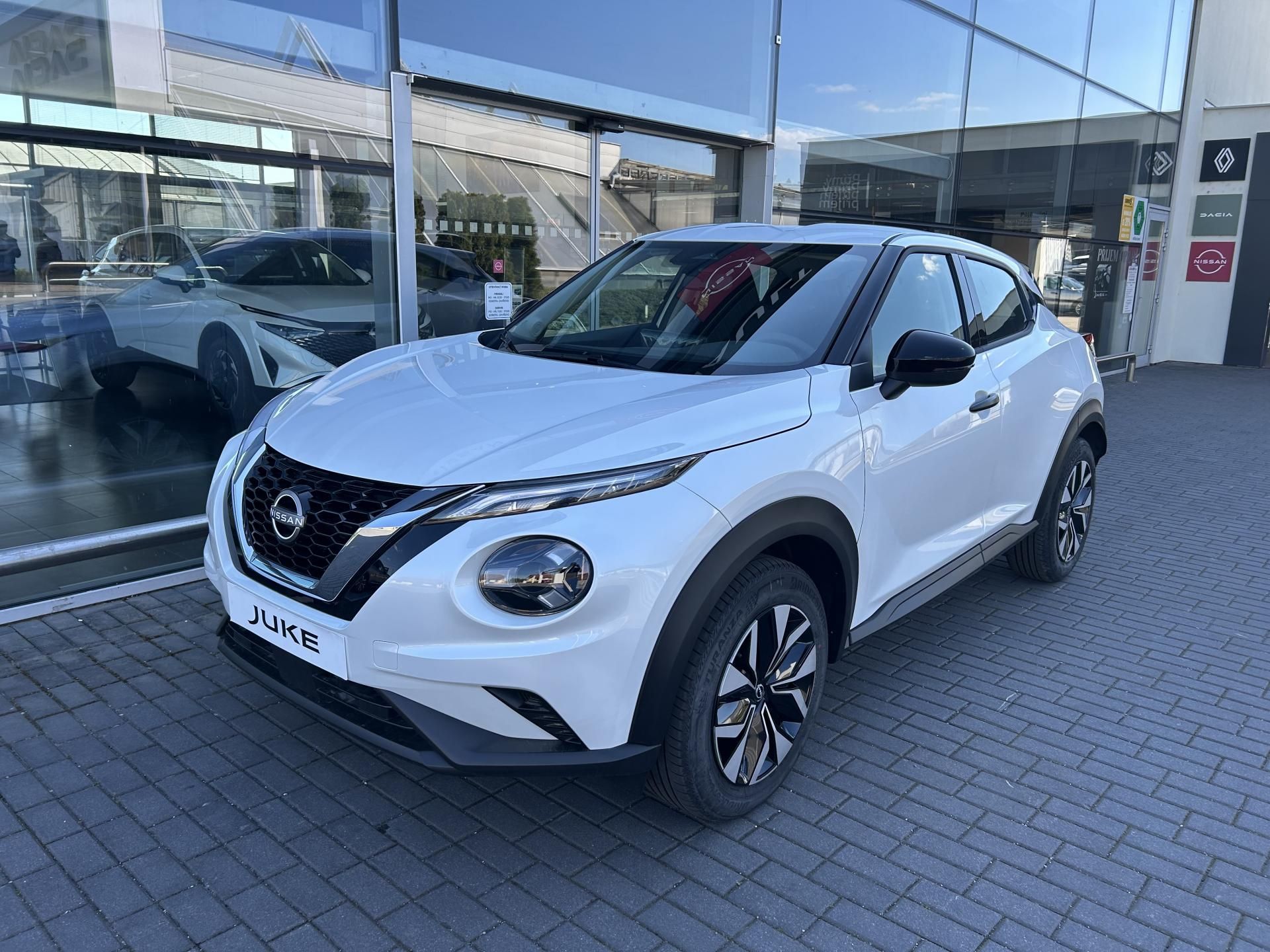 Nissan Juke, 1.0 DIG-T 84kw 6 MT Acenta