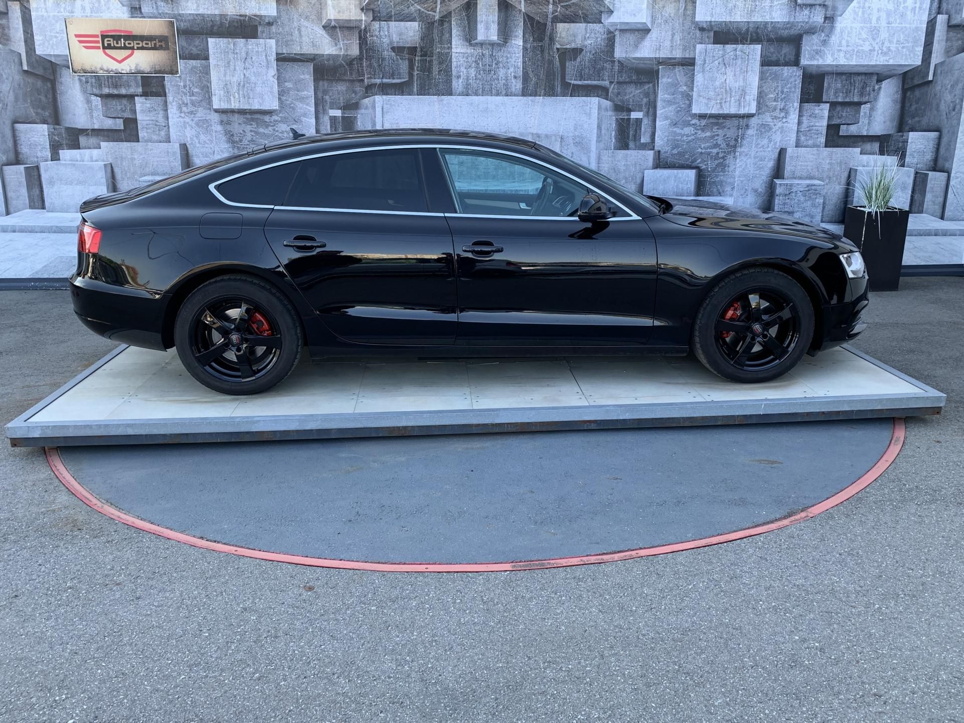 Audi A5, 2.0TDi, 130KW - fotka 5