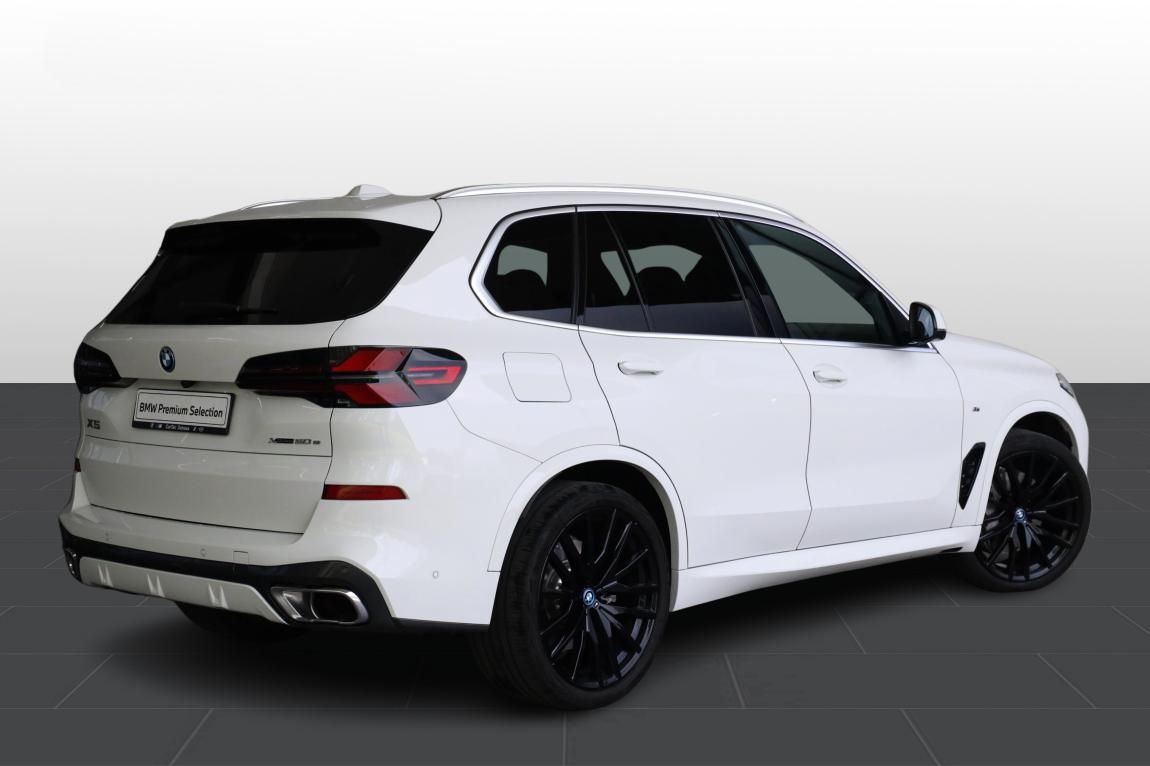 BMW X5, xDrive50e - fotka 3