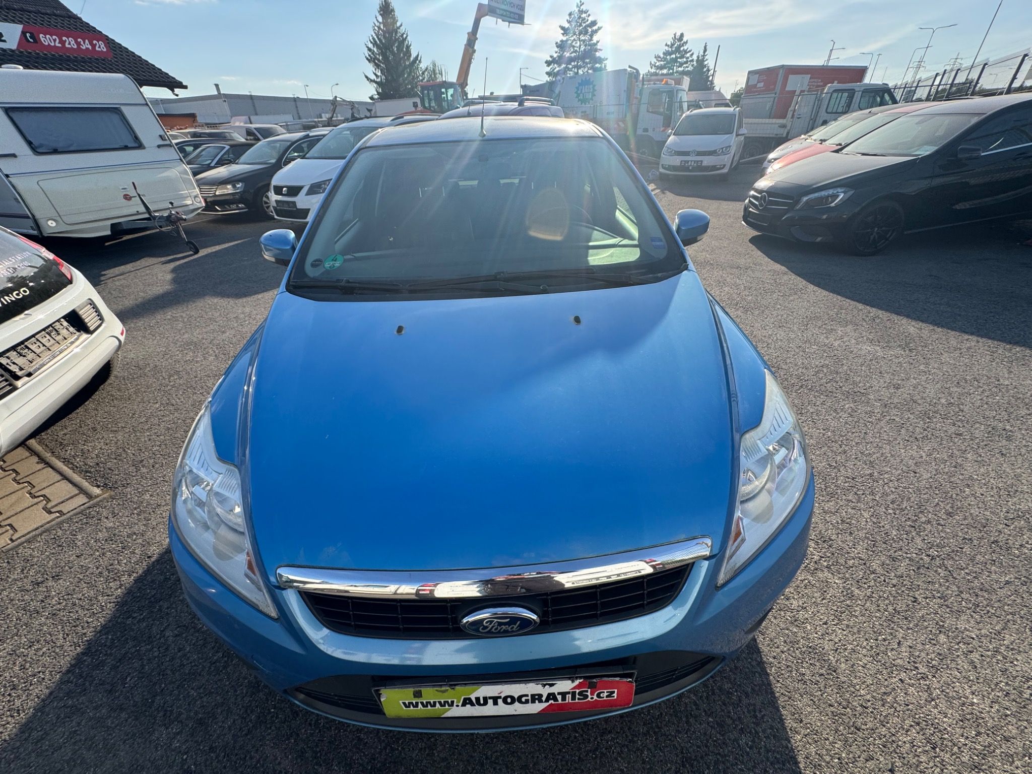 Ford Focus, 1.6TDCi-KLIMA-PERFEKTNÍ STAV - fotka 3