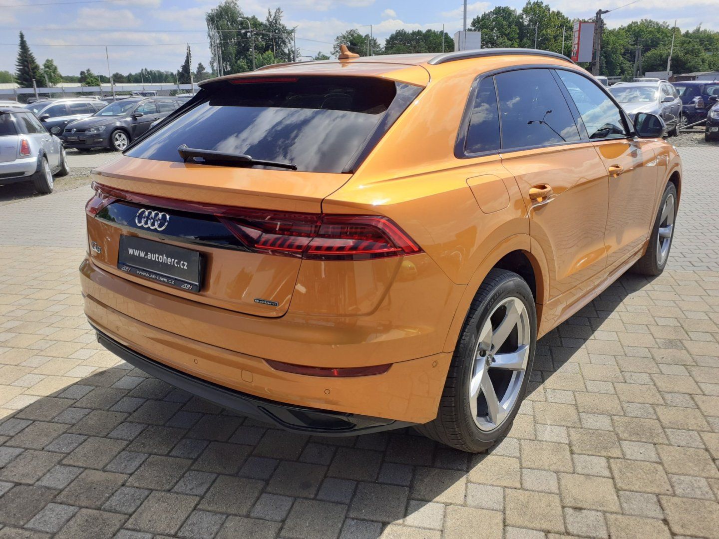 Audi Q8, 3.0 TDi  4x4 AUTOMAT - fotka 4
