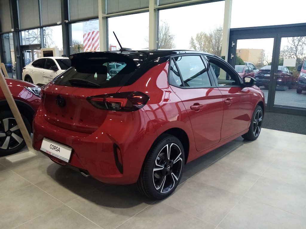 Opel Corsa, GS 1.2 TURBO 100k EAT8 - fotka 5