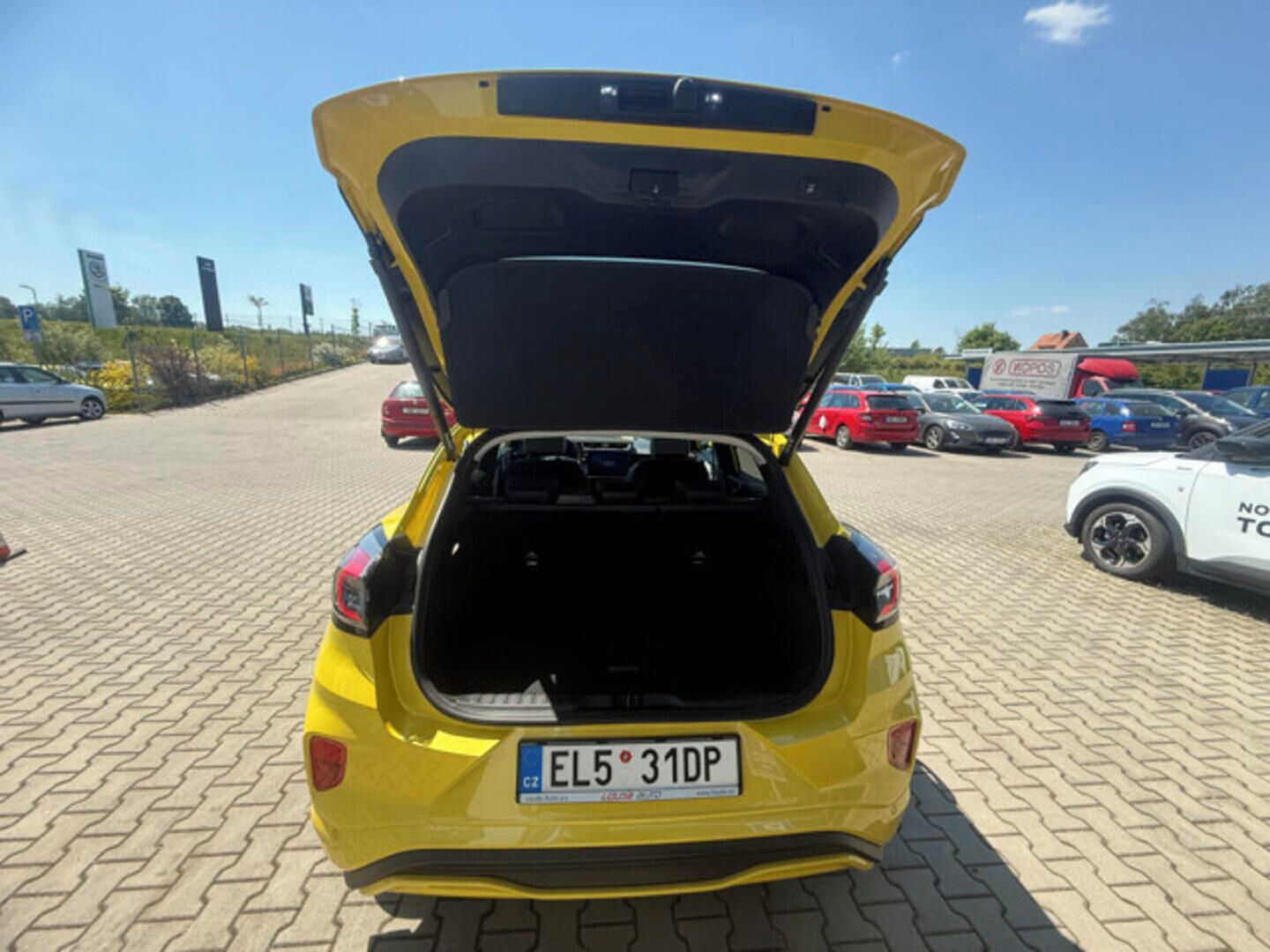 Ford Puma, Premium, 43 kWh STANDARDNÍ DOJ - fotka 6