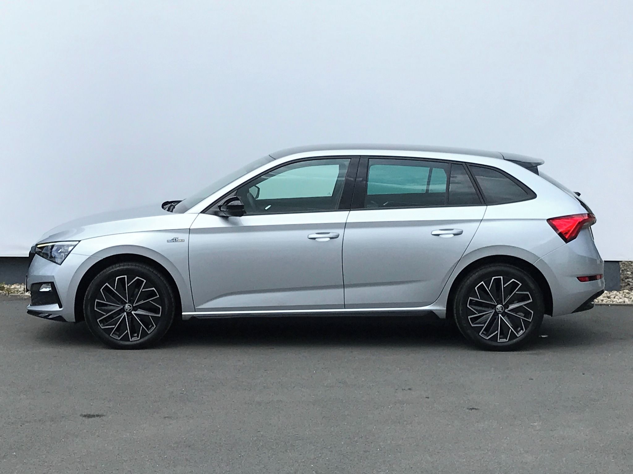 Škoda Scala, 1,0TSi 81kW MonteCarlo+TAŽNÉ - fotka 3