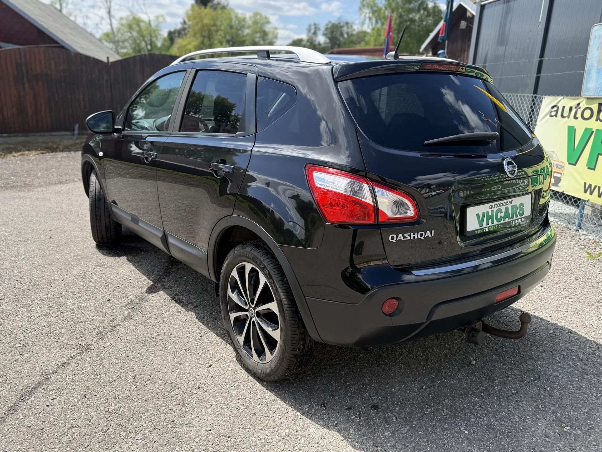 Nissan Qashqai, 2,0i 104kW Sevisní kniha Tažné - fotka 5