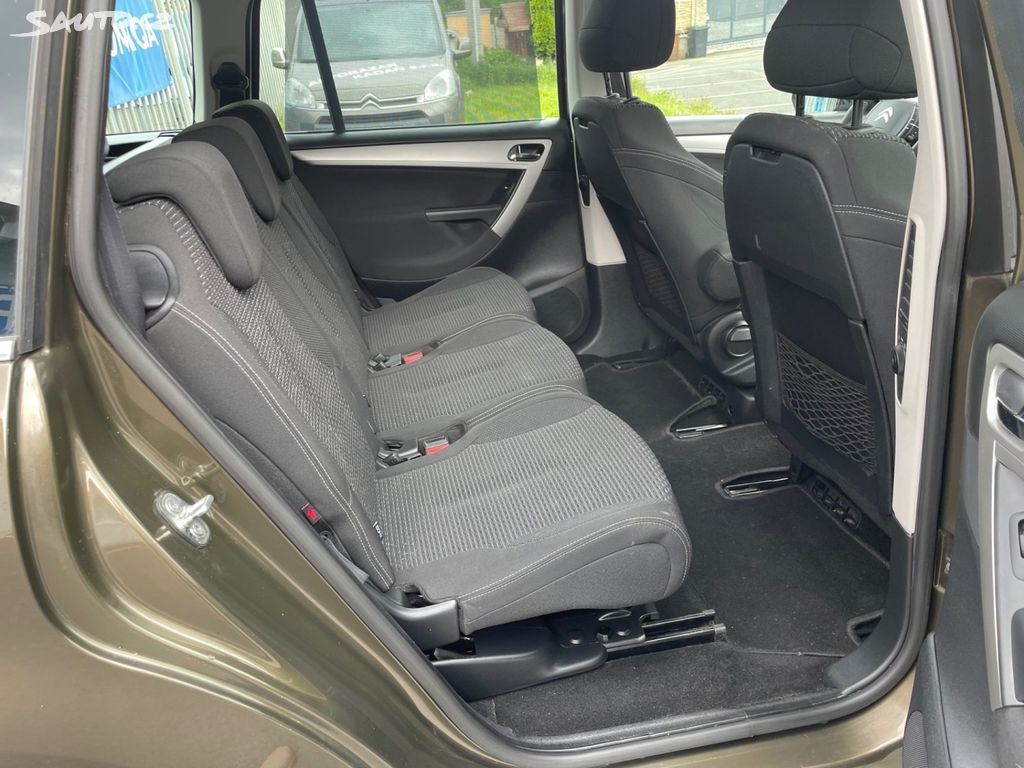 Citroën C4 Picasso, 1,6 88 kW, 7MÍST, SERVISKA