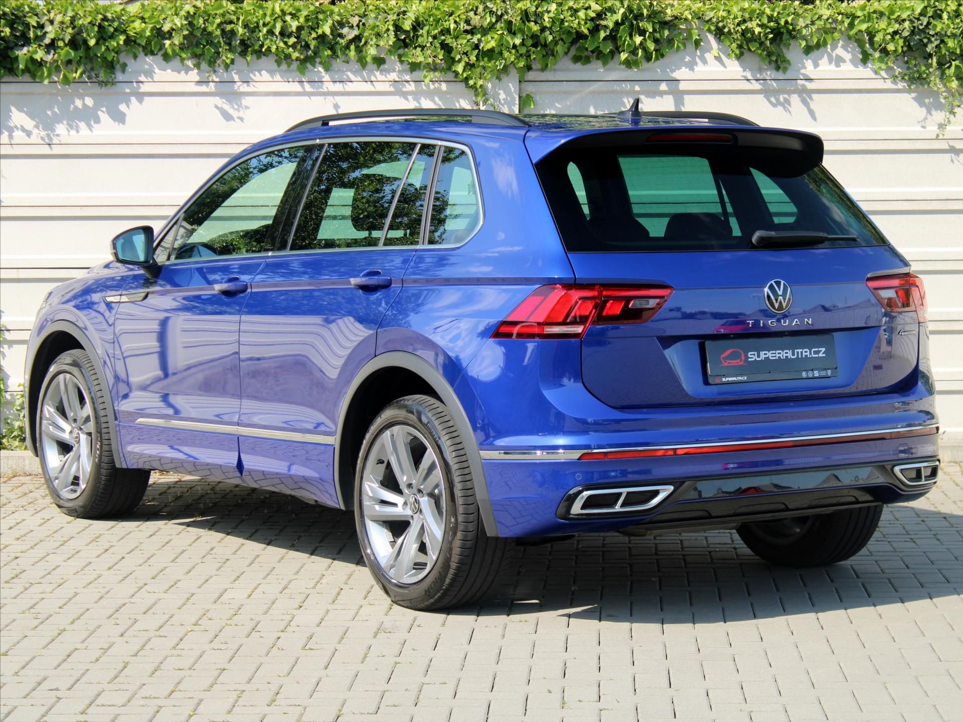 Volkswagen Tiguan, 2,0 TDi 4Mot DSG R-Line Tov.Zá - fotka 4