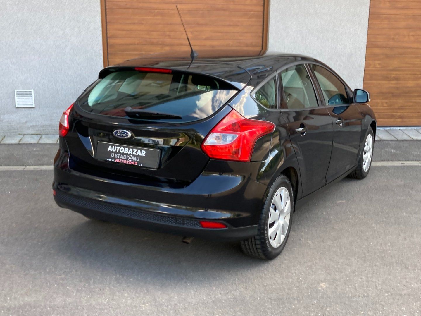 Ford Focus, 1,6 Ti-VCT 92kW Bez turba - fotka 3