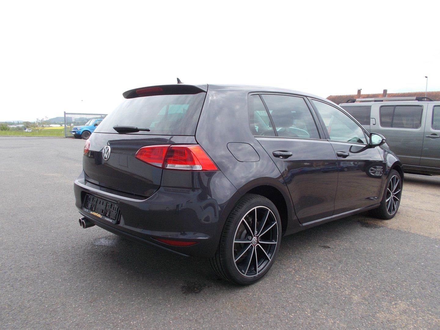 Volkswagen Golf, Lounge 1,6TDi, navi, serviska - fotka 5