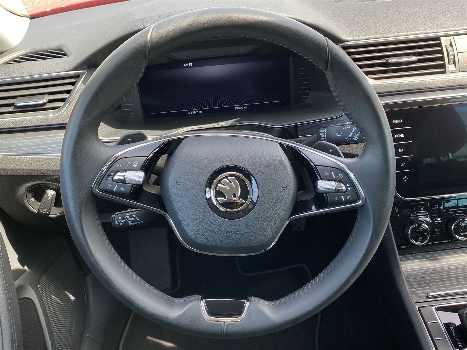 Škoda Superb, Combi 2.0 TDI DSG Style - fotka 6