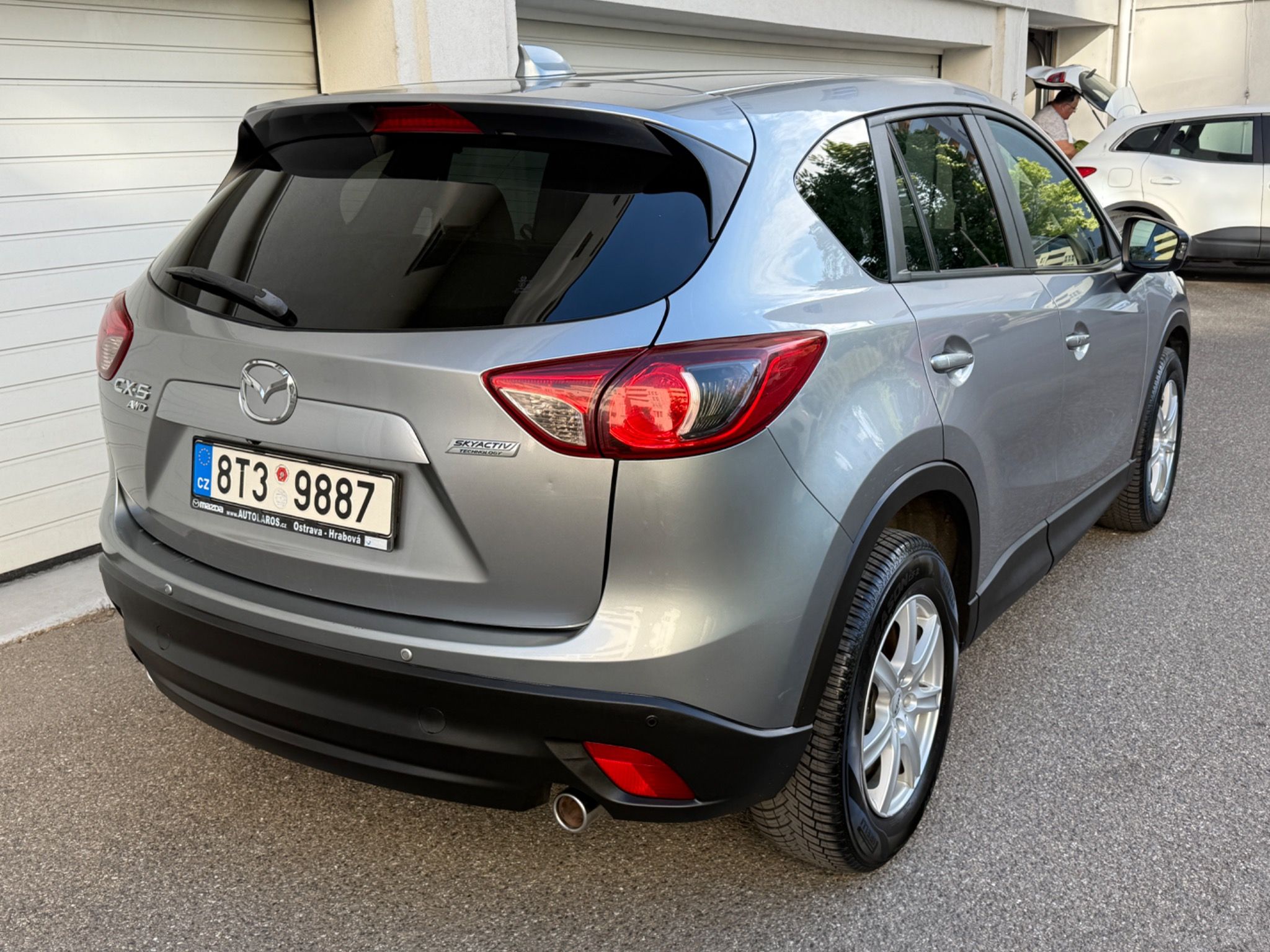 Mazda CX-5, 2.2D, Původ ČR 1.maj. Aut. 4x4 - fotka 6