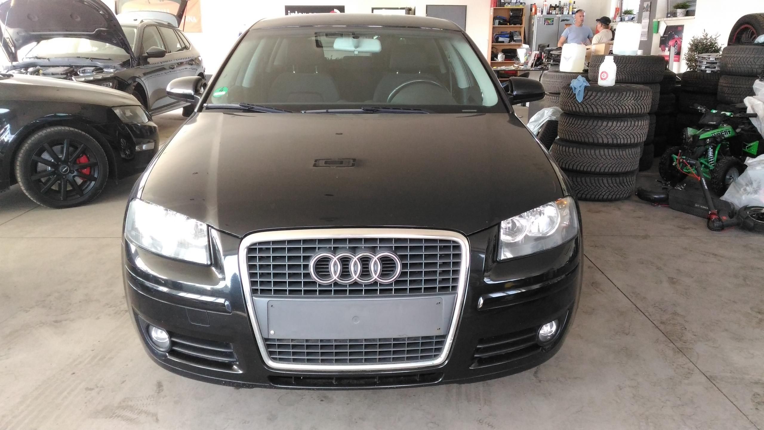 Audi A3, 2,0FSI,110KW,ALU,AUT.KLIMA - fotka 2
