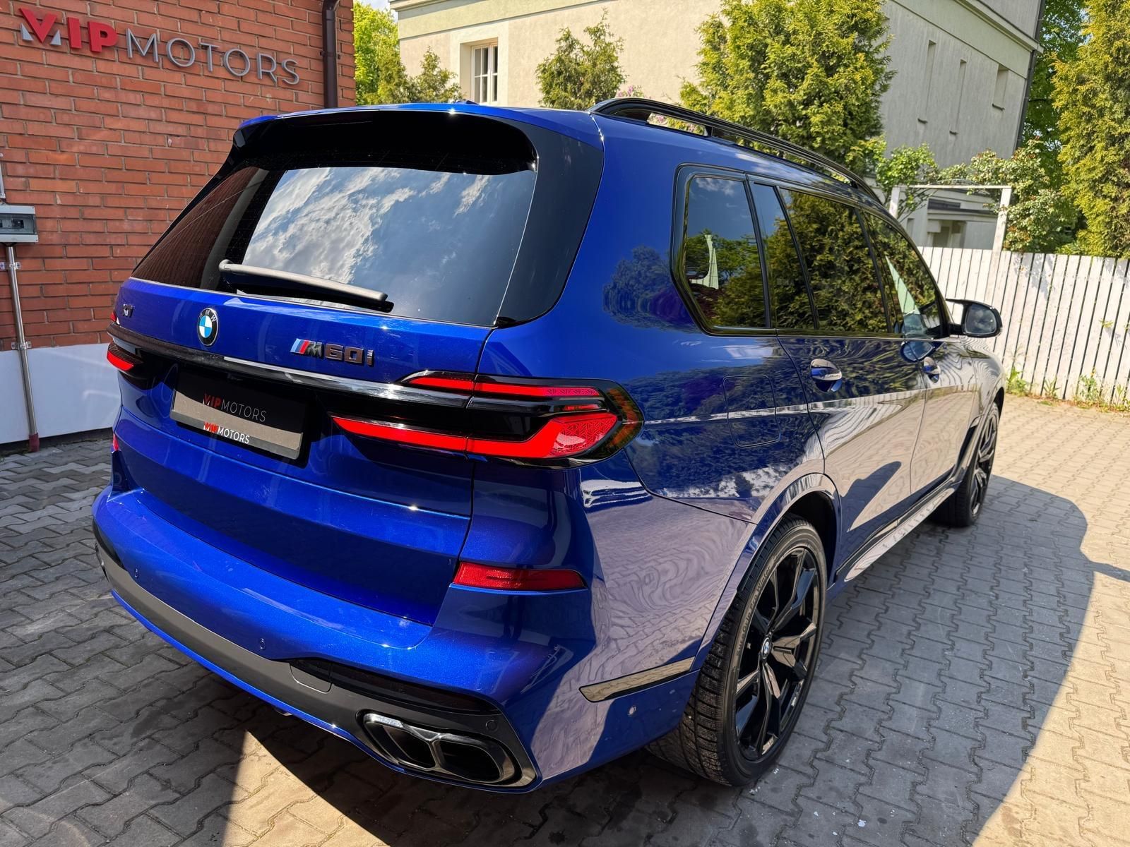 BMW X7, M60i-INDIVID-SKY-MAX VÝBAVA - fotka 5