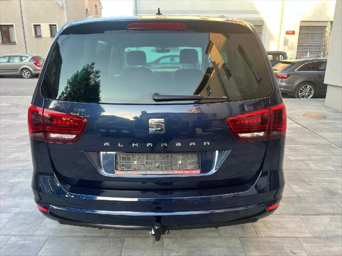 Seat Alhambra, 2,0 TDI 110 kW Style DSG - fotka 4