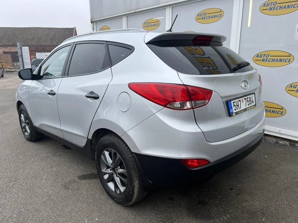 Hyundai ix35, 2,0 - 122kW 4X4 - fotka 5