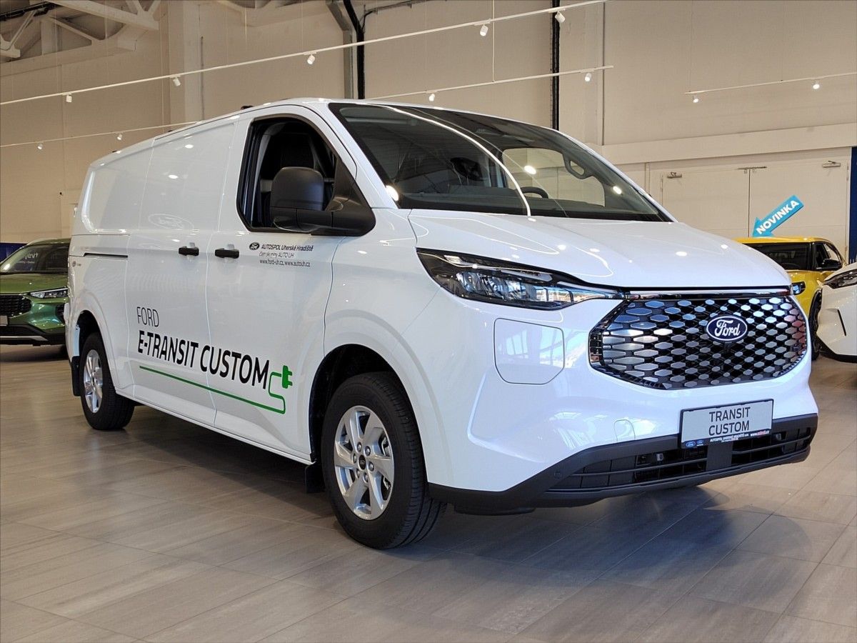 Ford Transit Custom, 340 L2 Trend 64 kWh Dojezd 314 - fotka 5