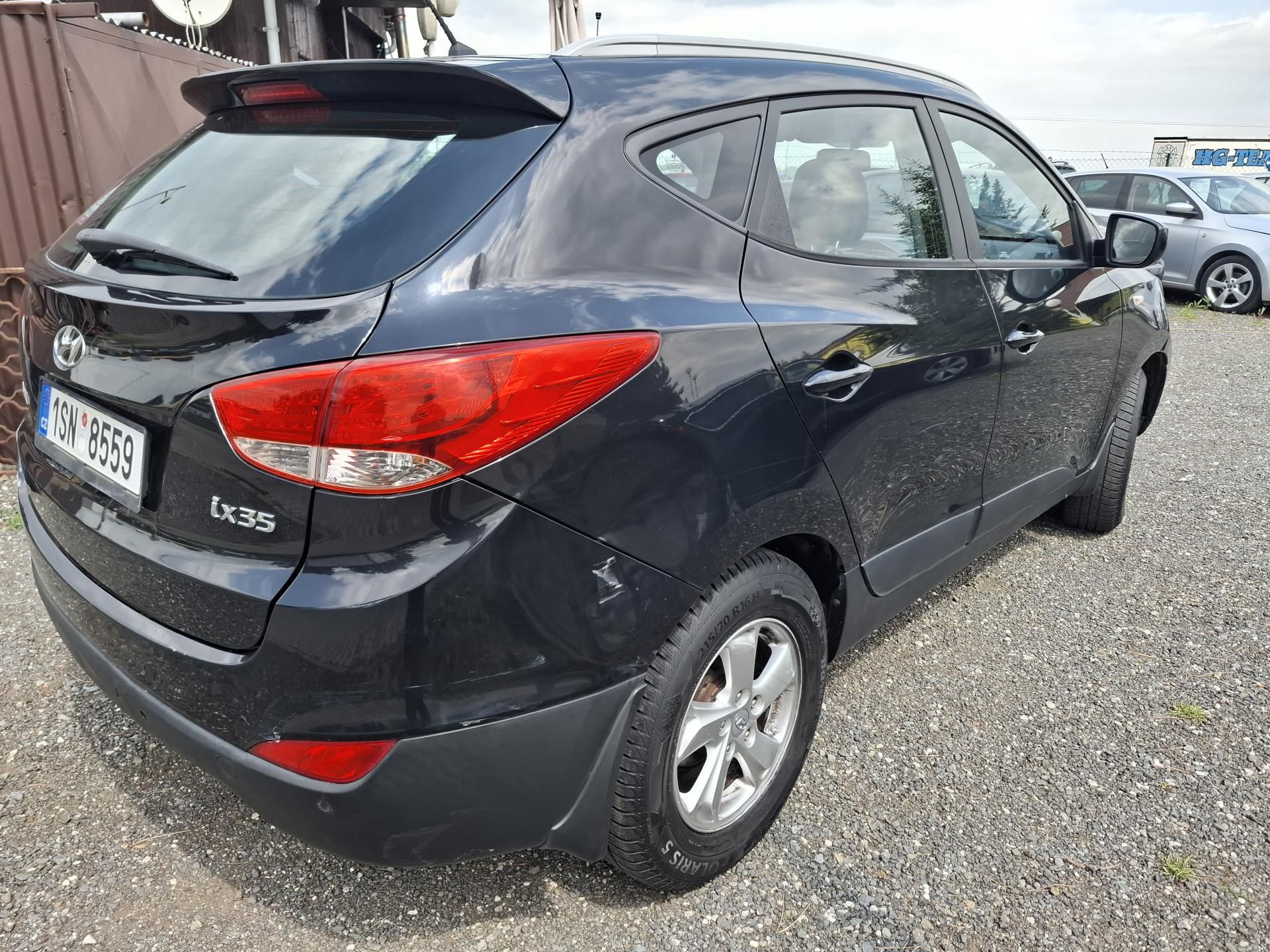 Hyundai ix35, 1,6 GDi 1.maj ČR - fotka 3