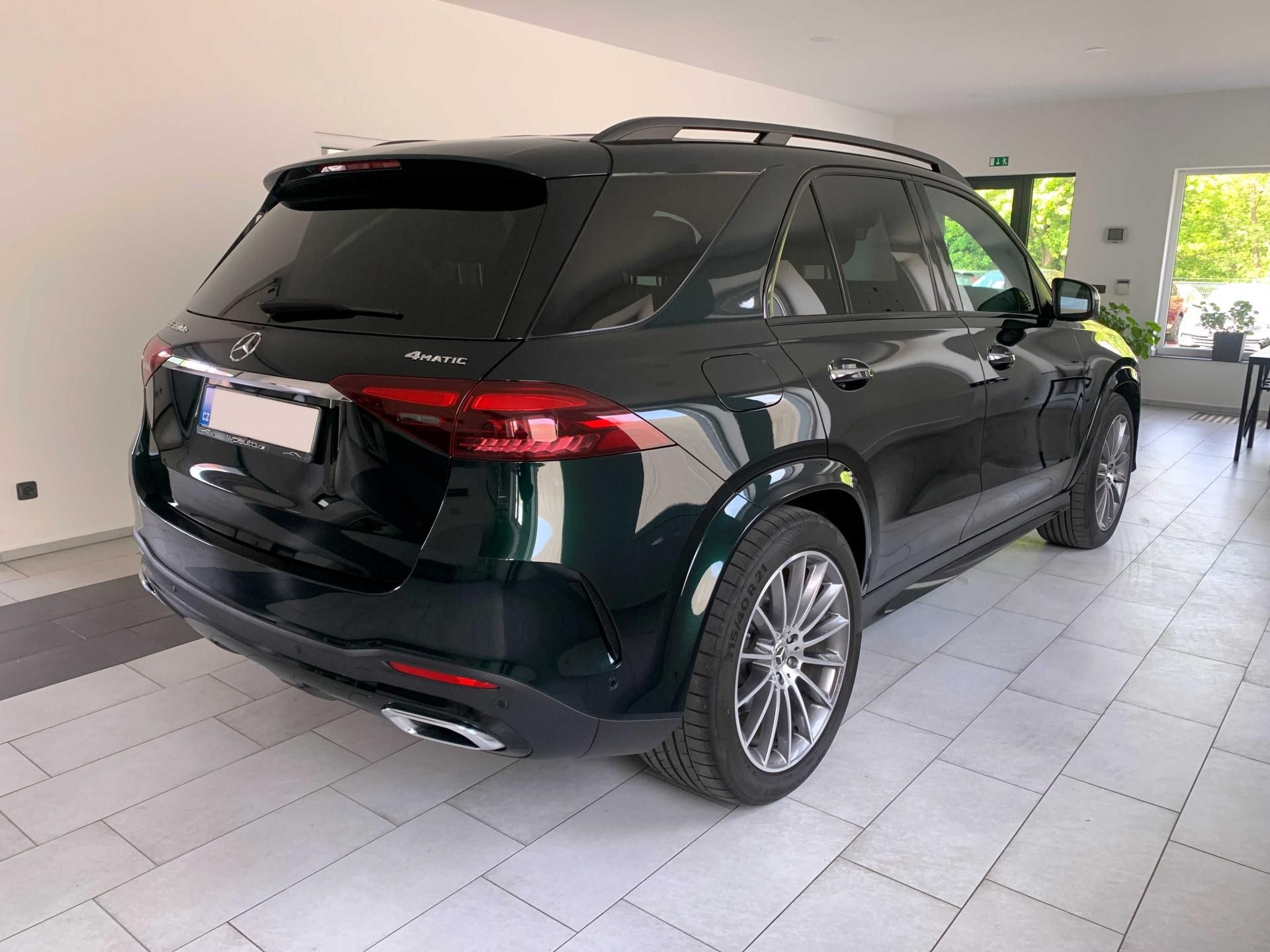 Mercedes-Benz GLE, 350 de 4MATIC PLUG-IN 245 kW - fotka 5