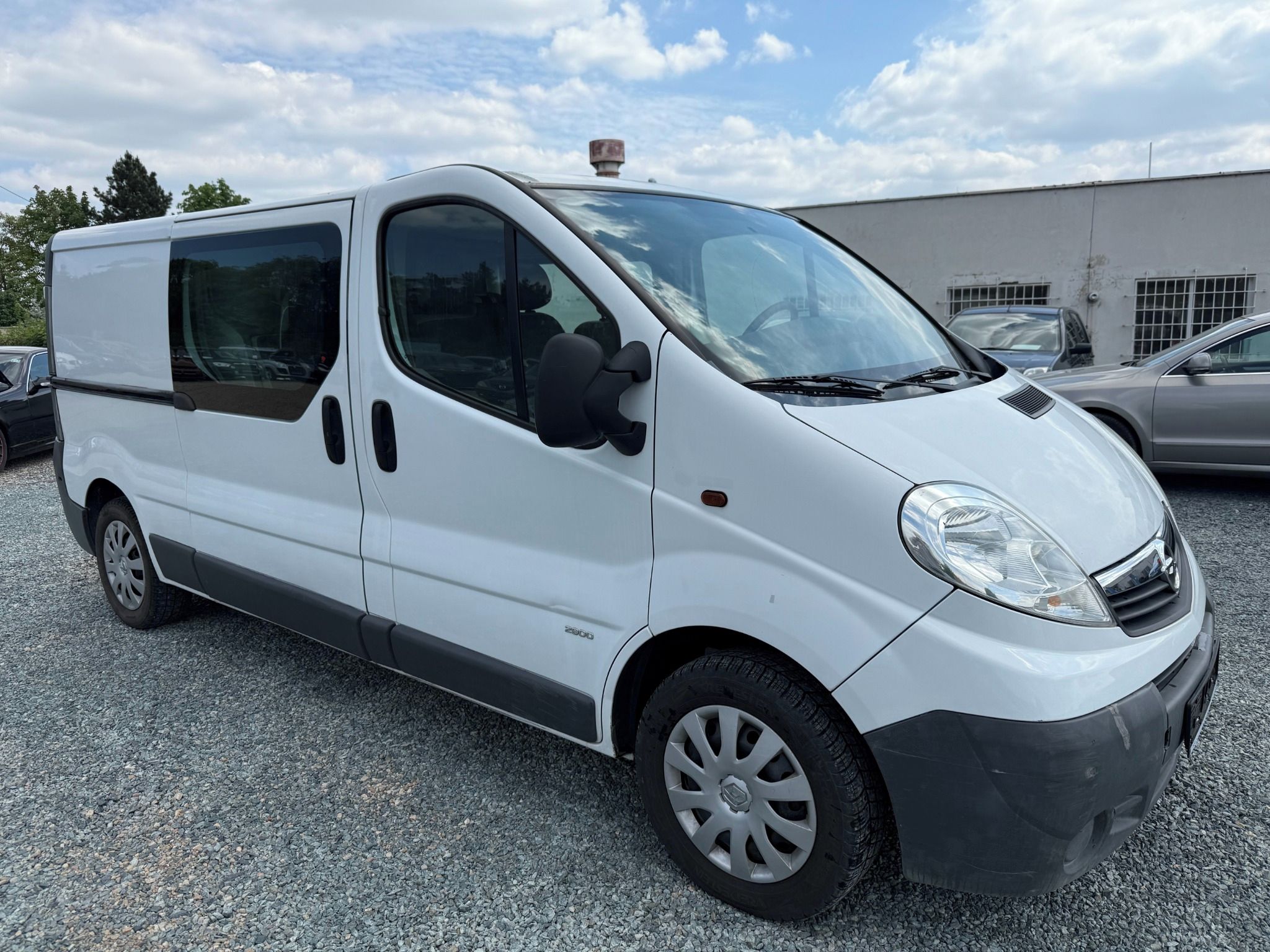 Opel Vivaro, 2.0 CDTI L2H1 6 míst