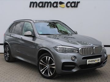 xDrive M50d 280kW SERVIS.KNIHA