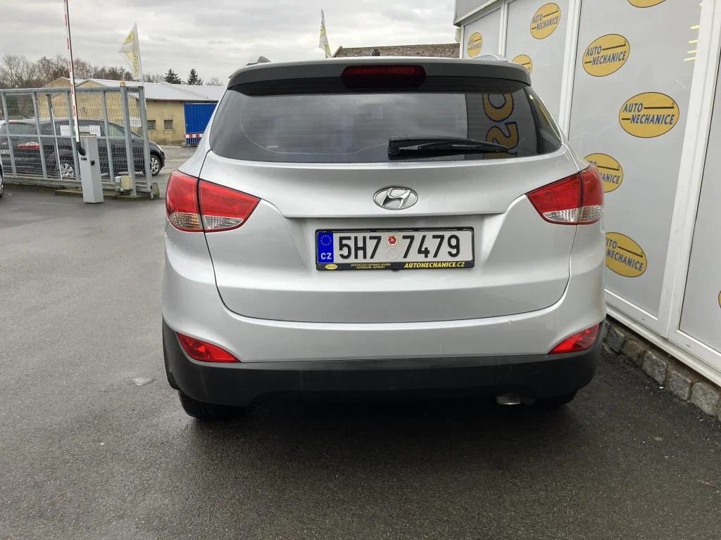 Hyundai ix35, 2,0 4X4 - fotka 5