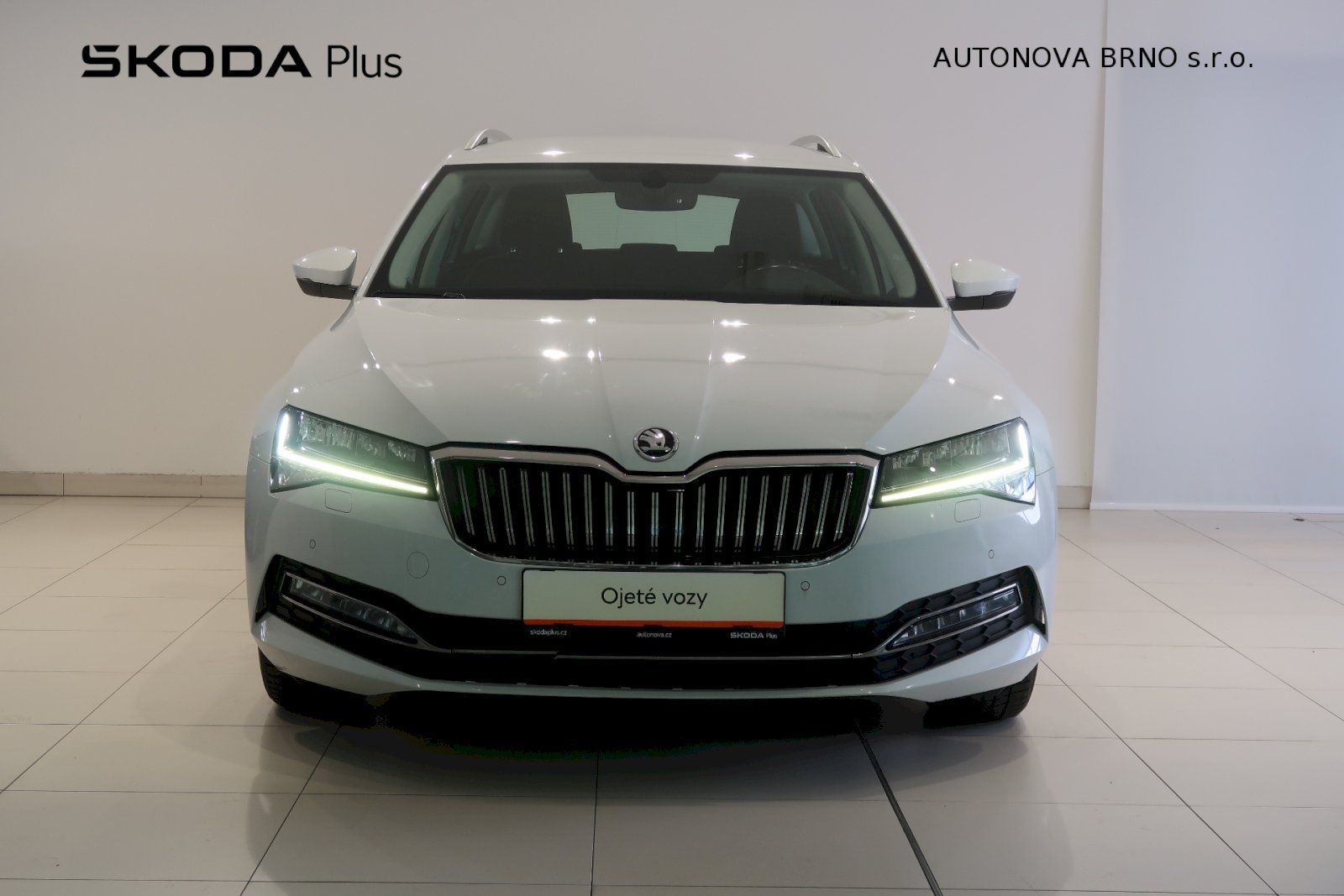 Škoda Superb, Combi 2.0 TDi 147kW DSG 4x4 ST - fotka 4