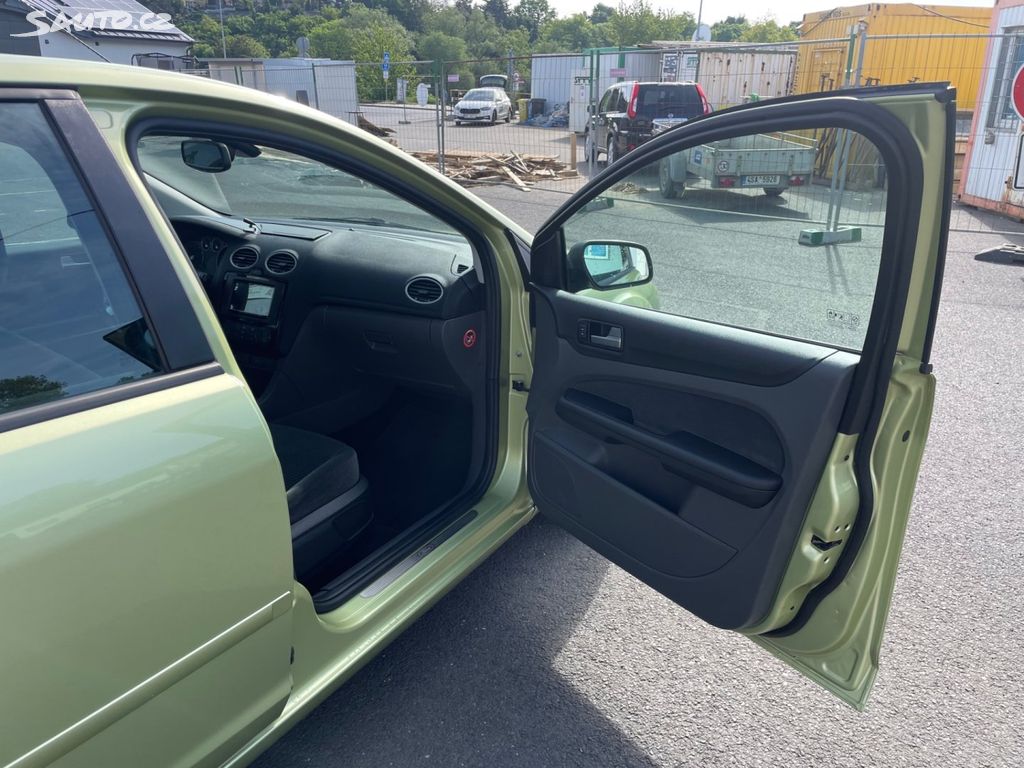 Ford Focus, 1,6 85 KW, GHIA