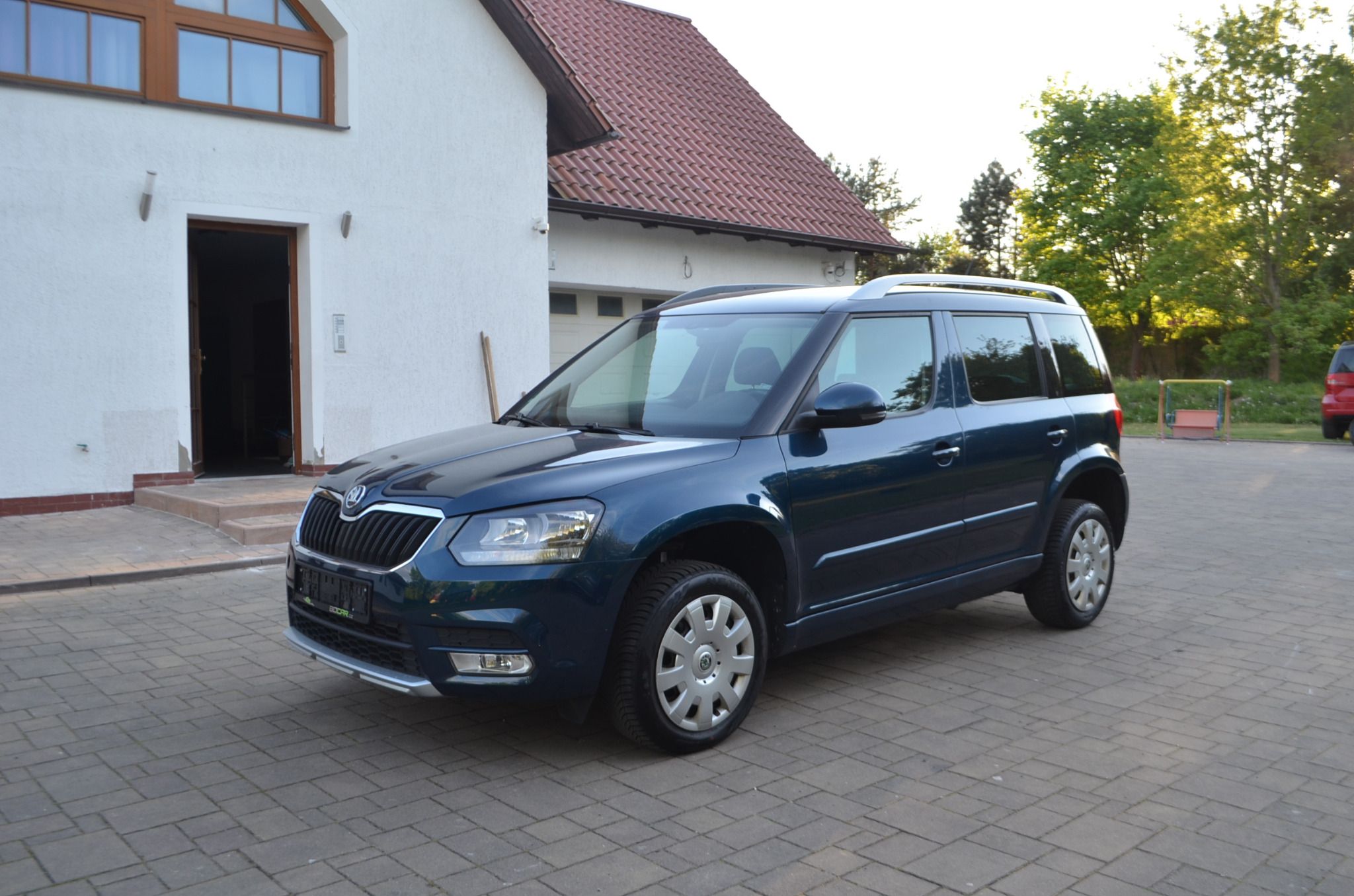 Škoda Yeti, 1.4TSI 90KW DSG FACELIFT 2015 - fotka 3