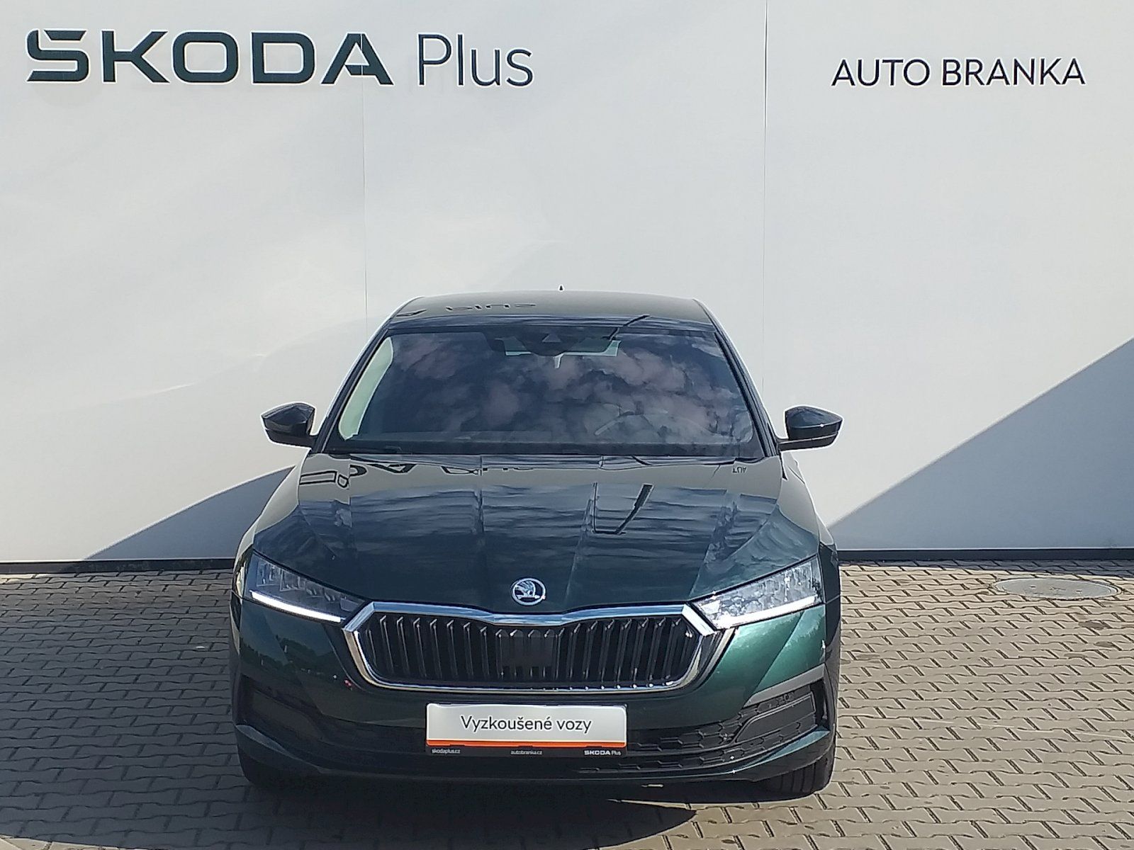 Škoda Octavia, 1,5 TSI 110 kW Ambition PLUS - fotka 4