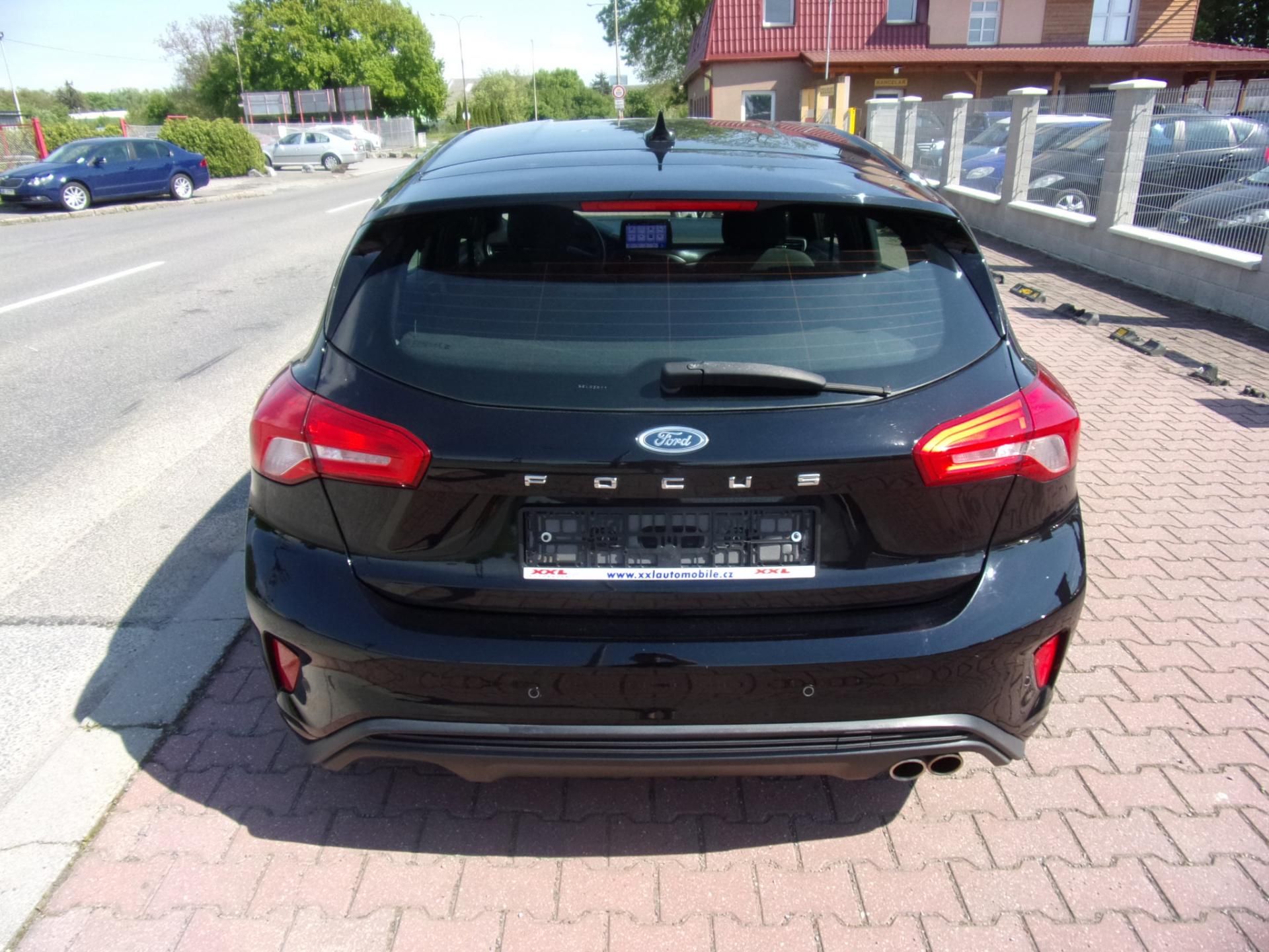 Ford Focus, 1,0 EcoBoost ST-Line 1.maj. - fotka 6