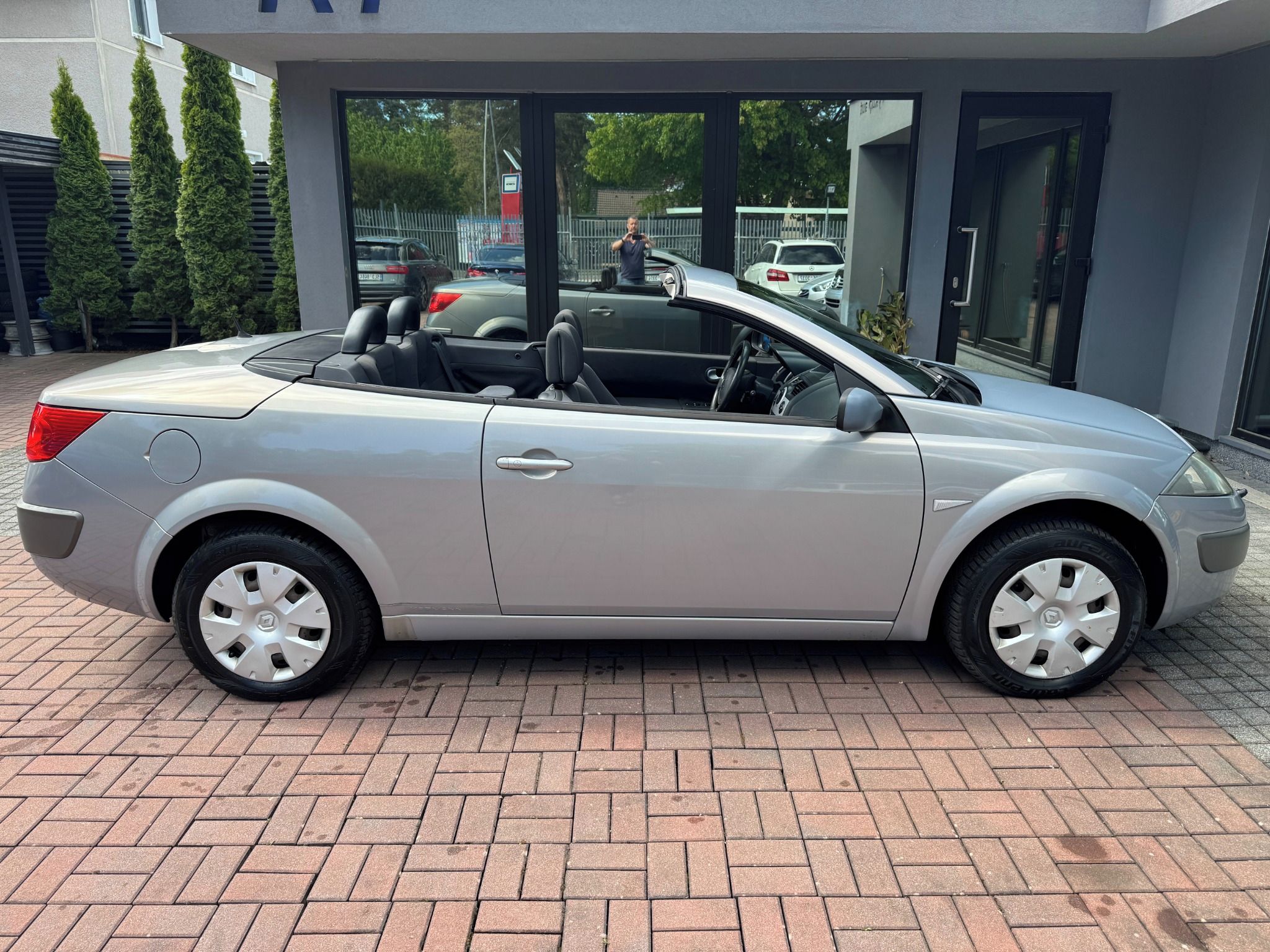 Renault Mégane, 1,9 dci, Karmann - panorama - fotka 6