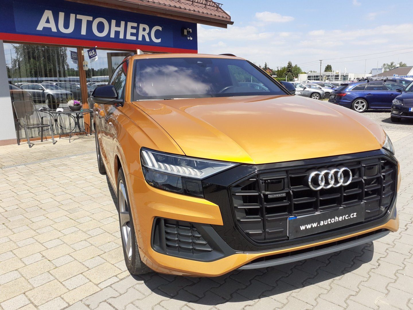 Audi Q8, 3.0 TDi  4x4 AUTOMAT - fotka 2