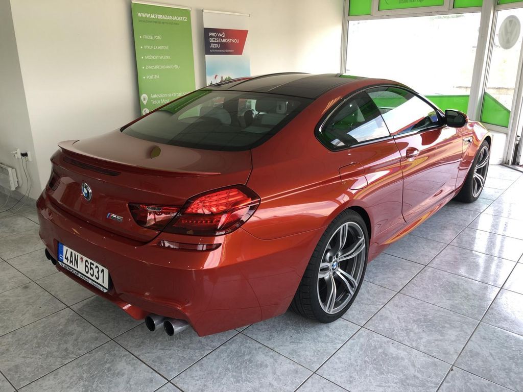 BMW M6, 4,4iV8 412kw 20ALU ČR DPH - fotka 6