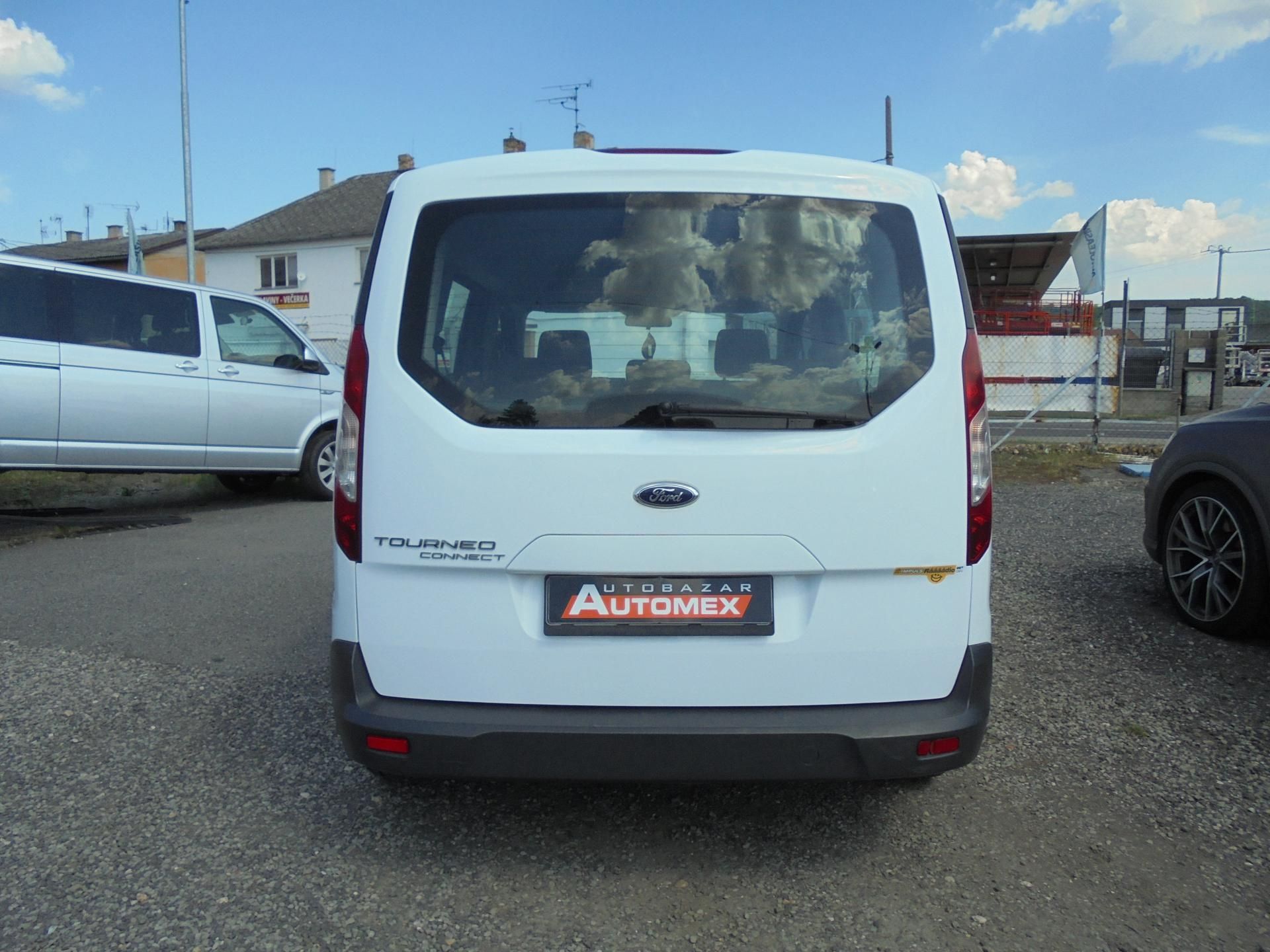Ford Tourneo Connect, 1.6 TDCi- ČR- SERVISKA - fotka 6