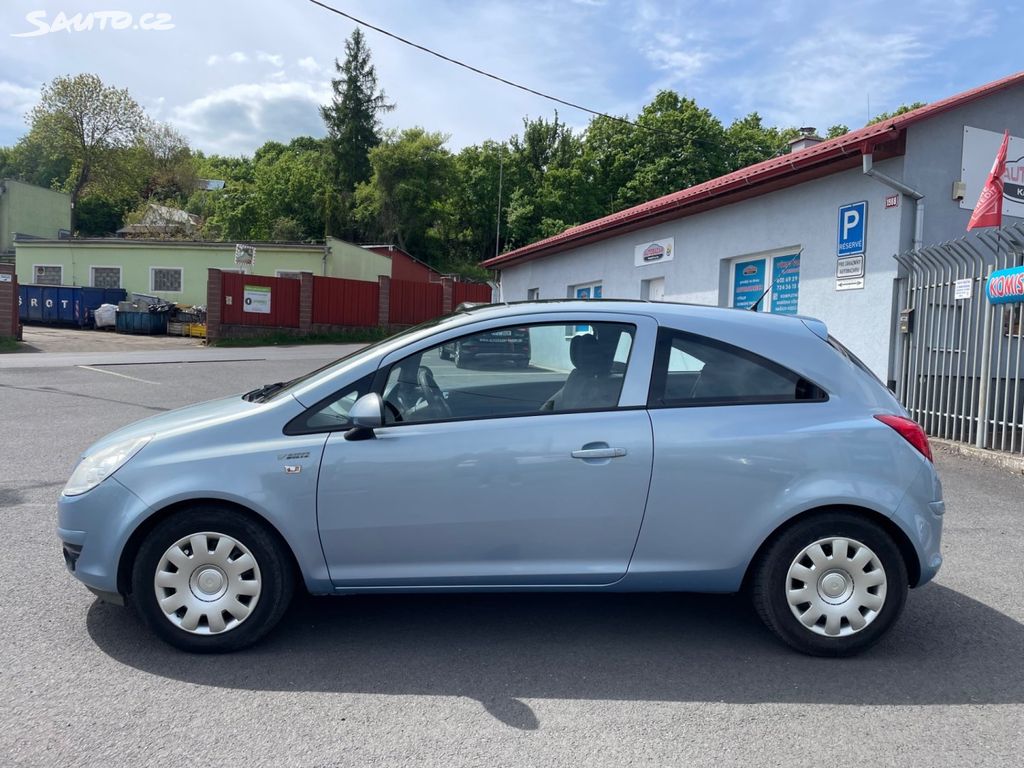 Opel Corsa, 1,2 59 kW, SERVISKA