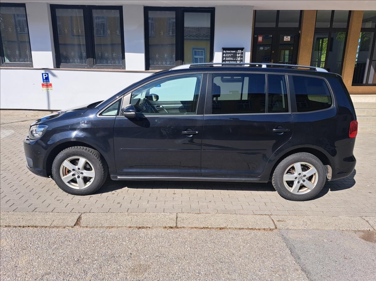 Volkswagen Touran, 1,6 TDI Comfortline - fotka 6