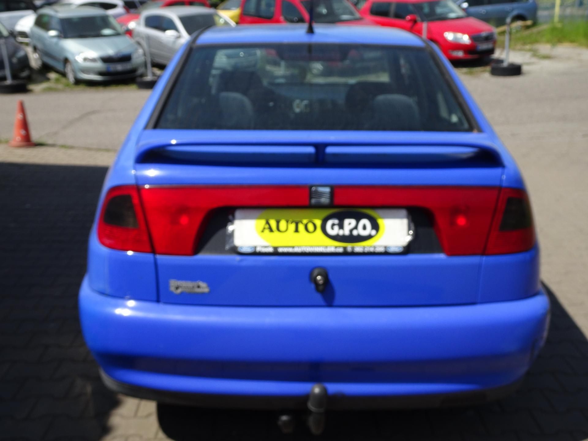 Seat Cordoba, 1.6i - fotka 5
