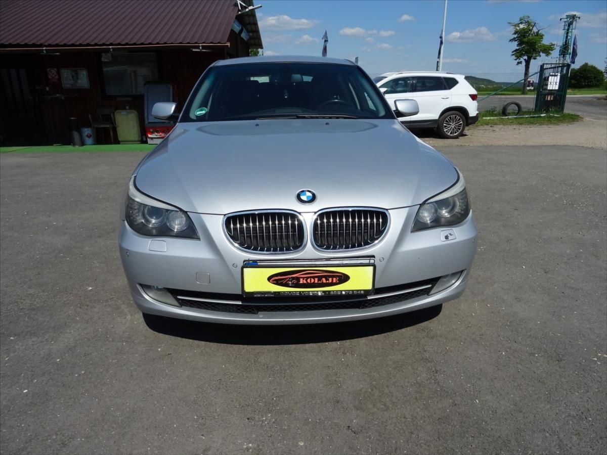 BMW Řada 5, 3,0