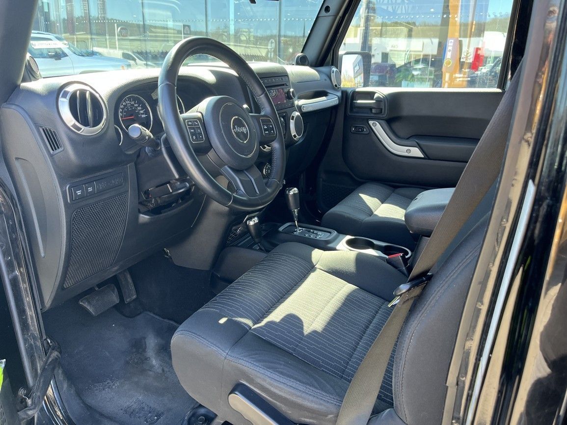 Jeep Wrangler, 2.8 CRD 200K E6 RUBICON AT 5 - fotka 5