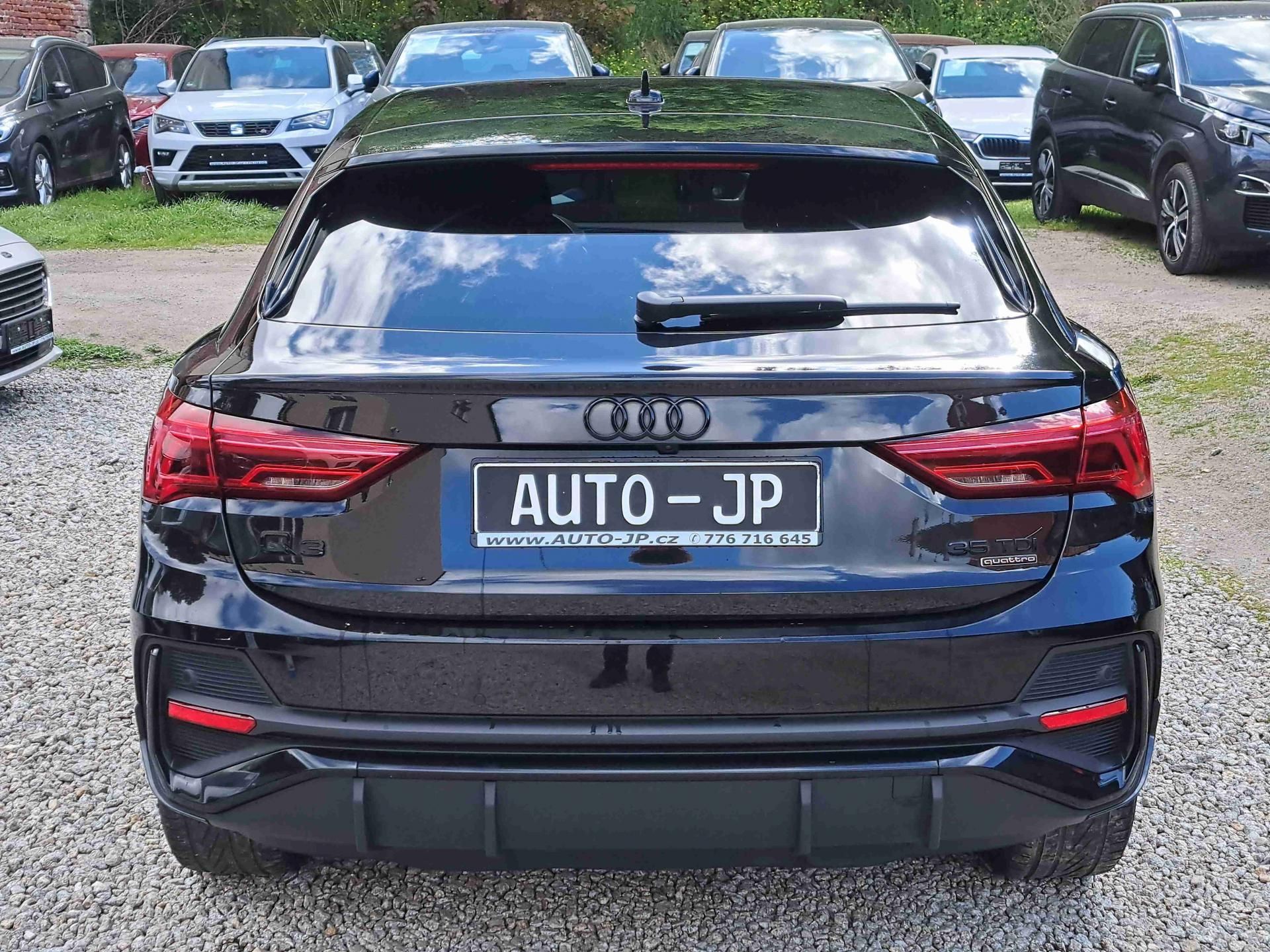 Audi Q3, TDI-110  4x4 SPORTBACK  S-LINE - fotka 4