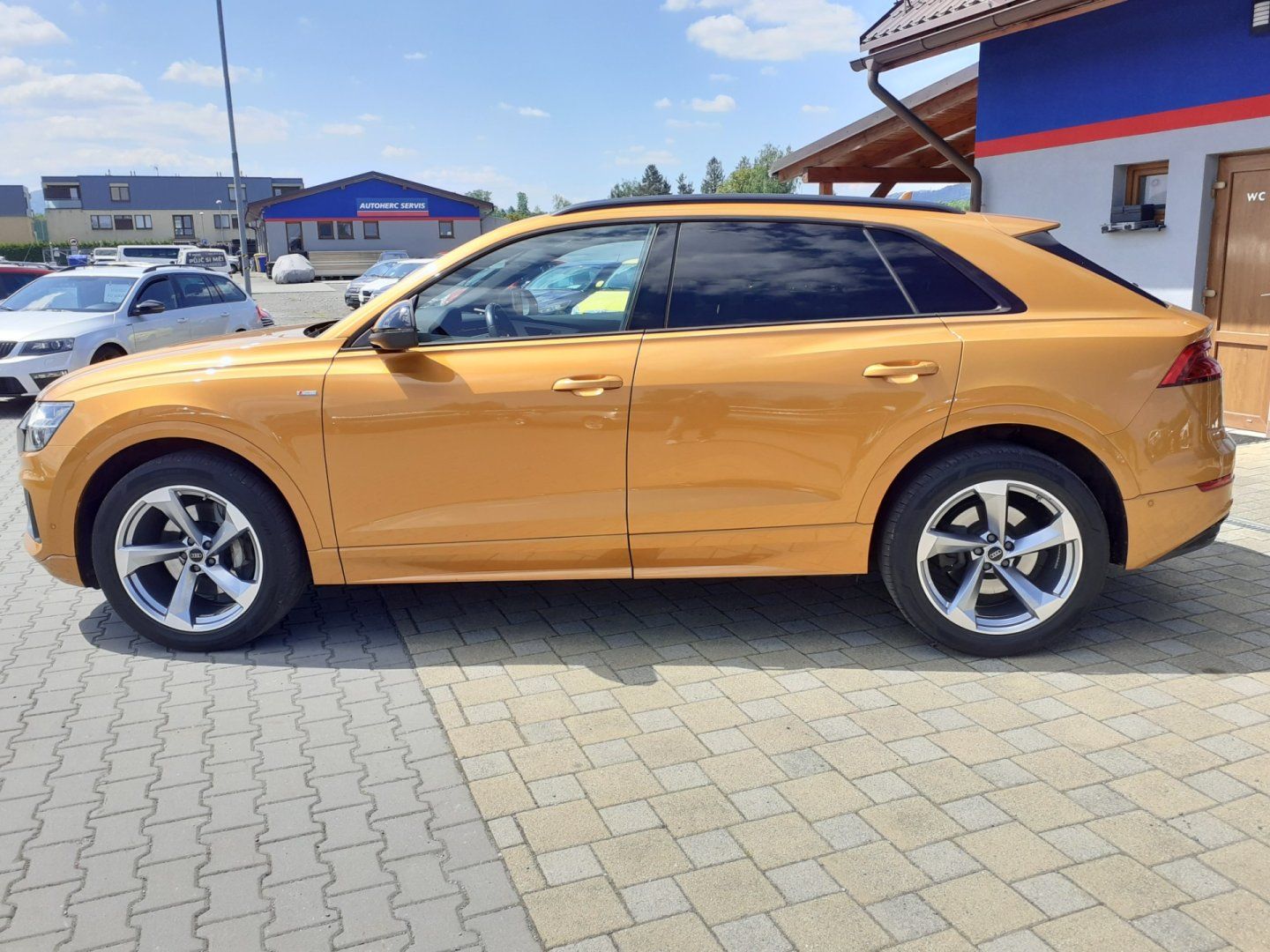 Audi Q8, 3.0 TDi  4x4 AUTOMAT - fotka 6