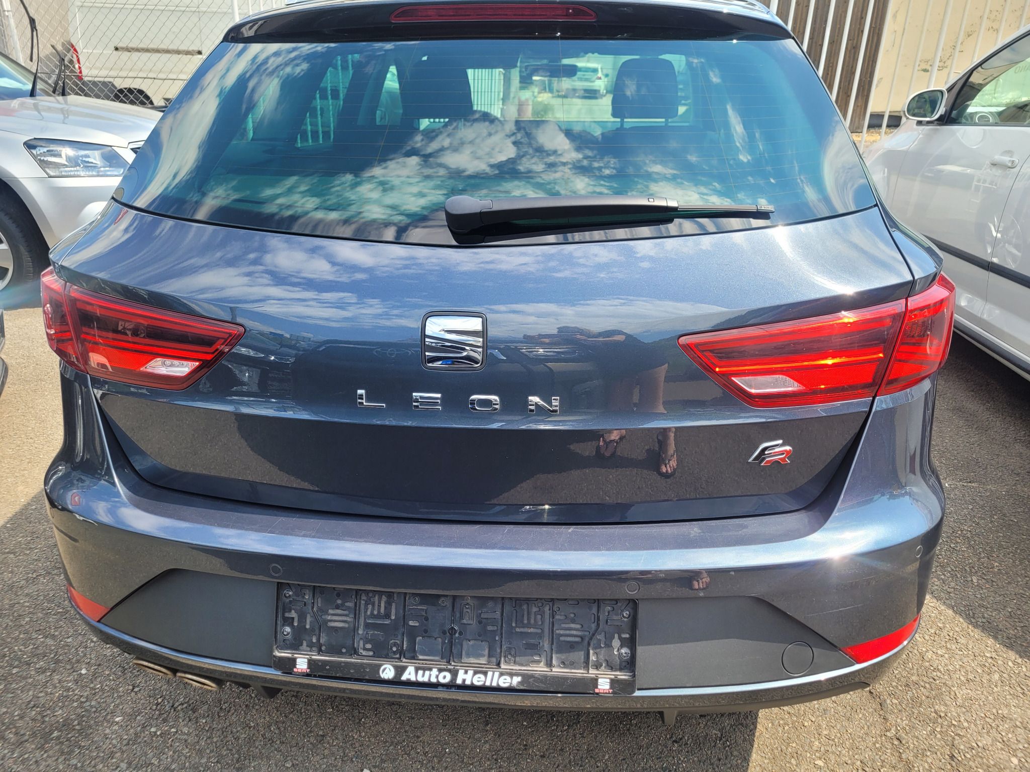 Seat Leon, 1,5 TSI  96 KW 5F  ST FR - fotka 3