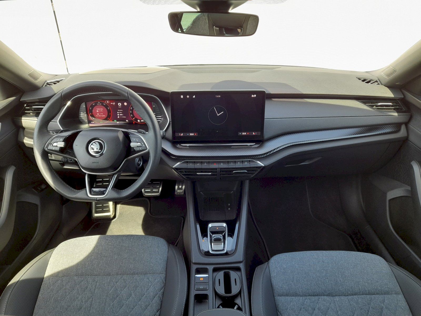 Škoda Octavia, Sportline M-HEV 1.5 TSI 110kW - fotka 5