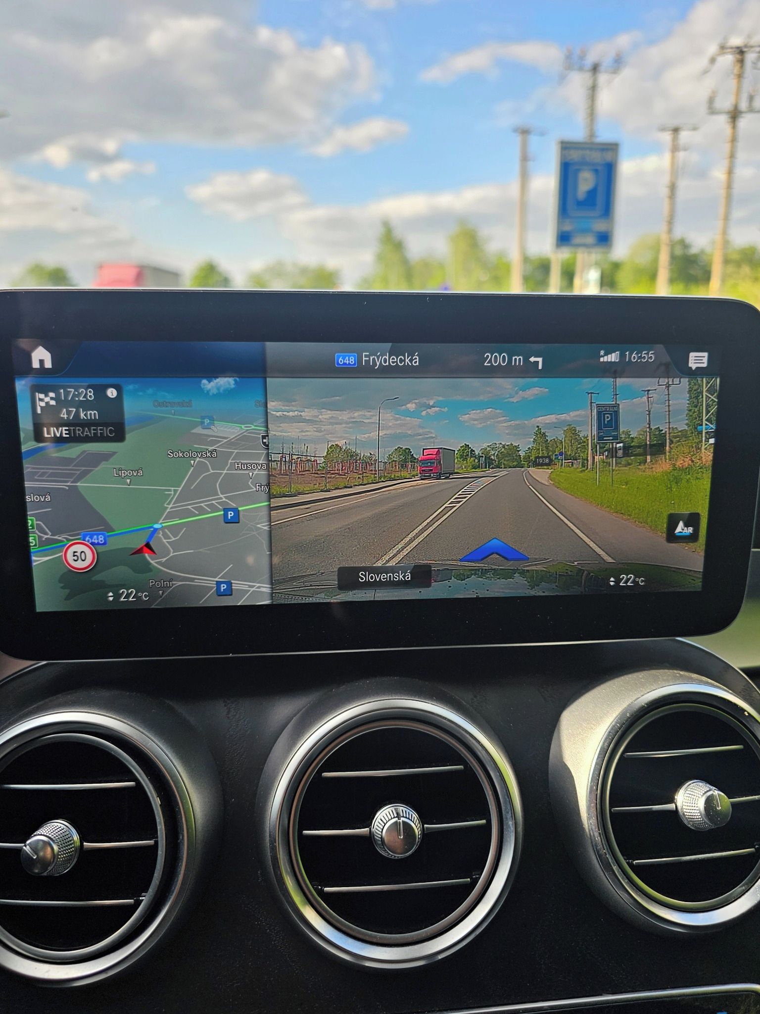 Mercedes-Benz GLC, GLC 300 4 MATIC - fotka 4