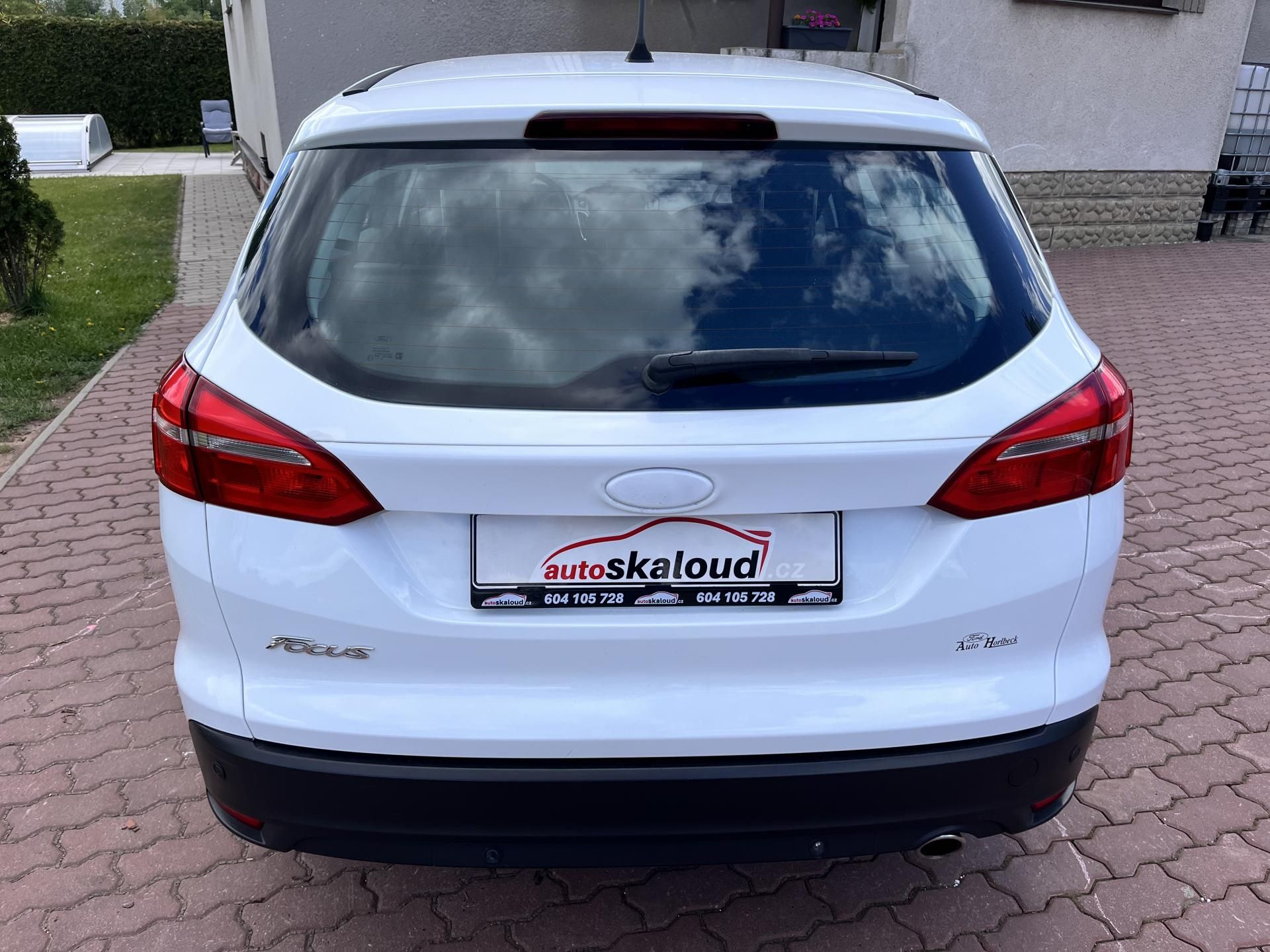 Ford Focus, 2.0TDCI 110KW,TITANIUM,XENON - fotka 6